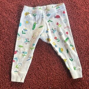 Hanna Andersson White Leggings with Nature Print